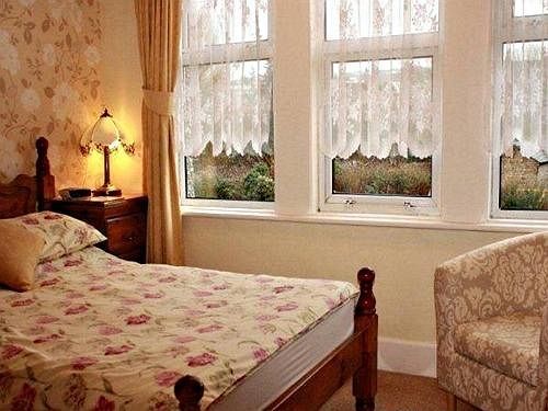 Amberlea Guest House Swanage Exterior photo